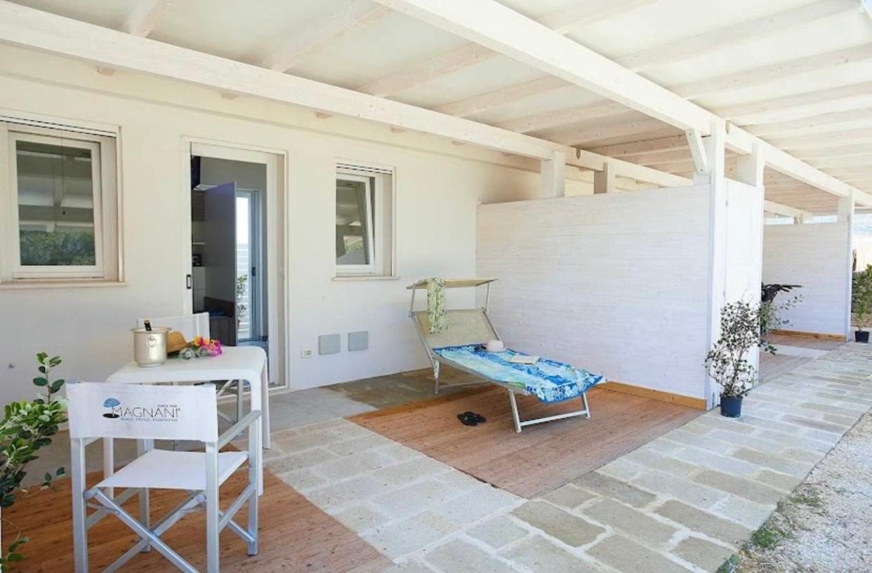 Stabilimento Lido Burrone Bed & Breakfast Favignana Exterior foto
