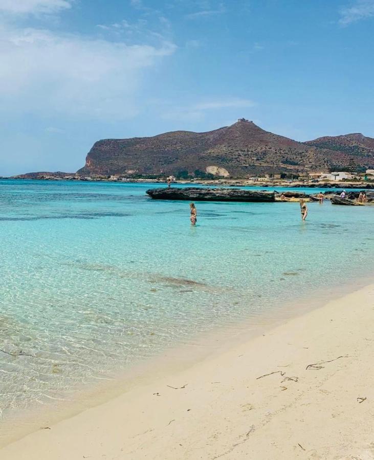 Stabilimento Lido Burrone Bed & Breakfast Favignana Exterior foto