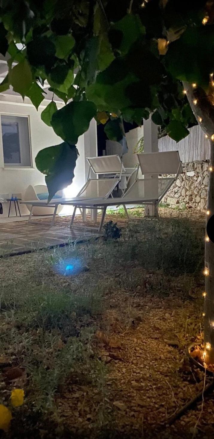 Stabilimento Lido Burrone Bed & Breakfast Favignana Exterior foto