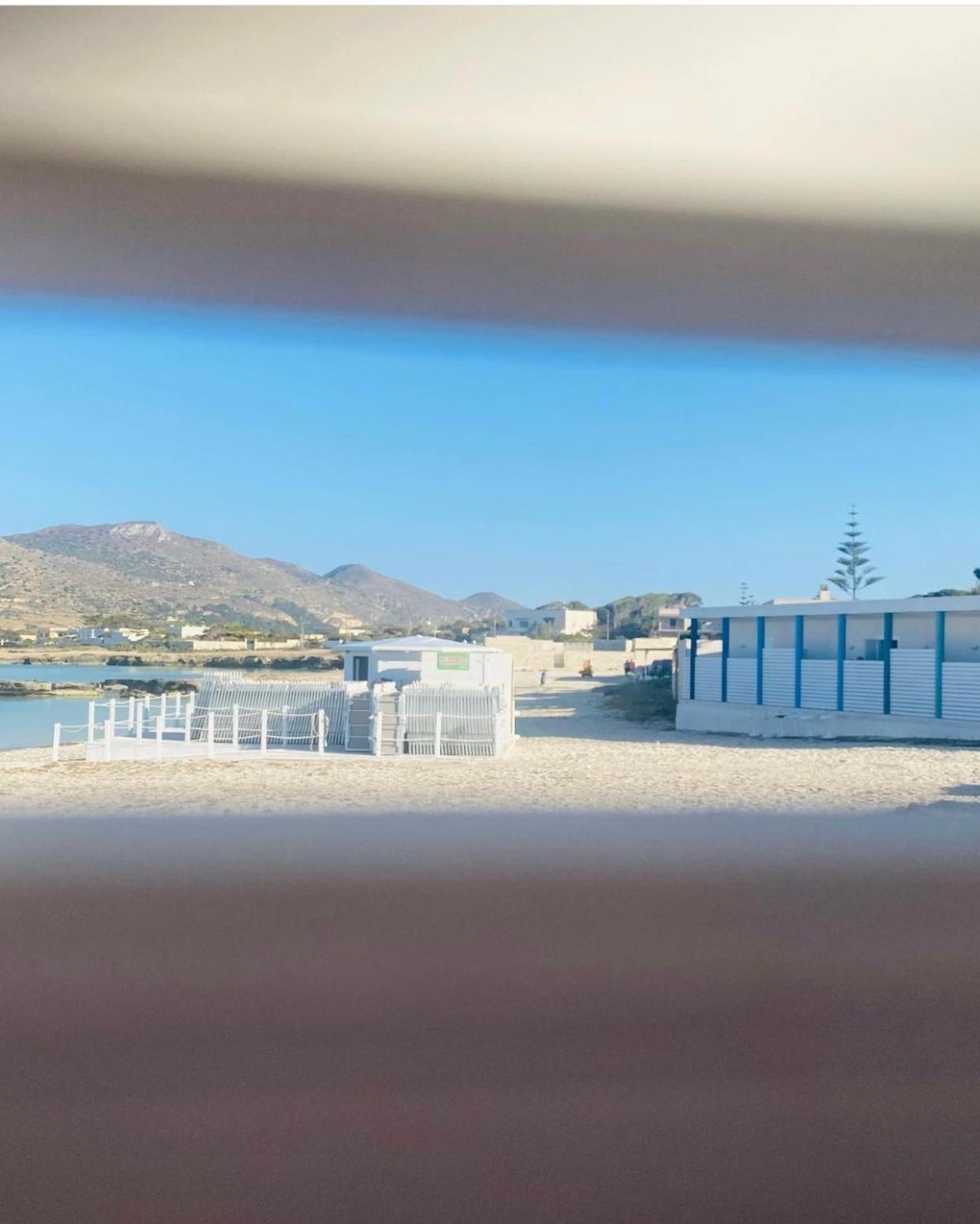 Stabilimento Lido Burrone Bed & Breakfast Favignana Exterior foto