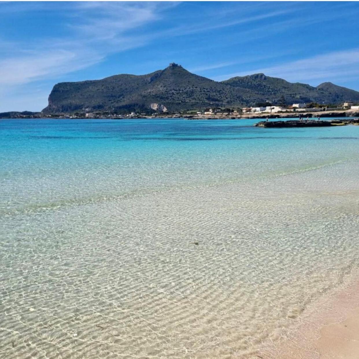 Stabilimento Lido Burrone Bed & Breakfast Favignana Exterior foto