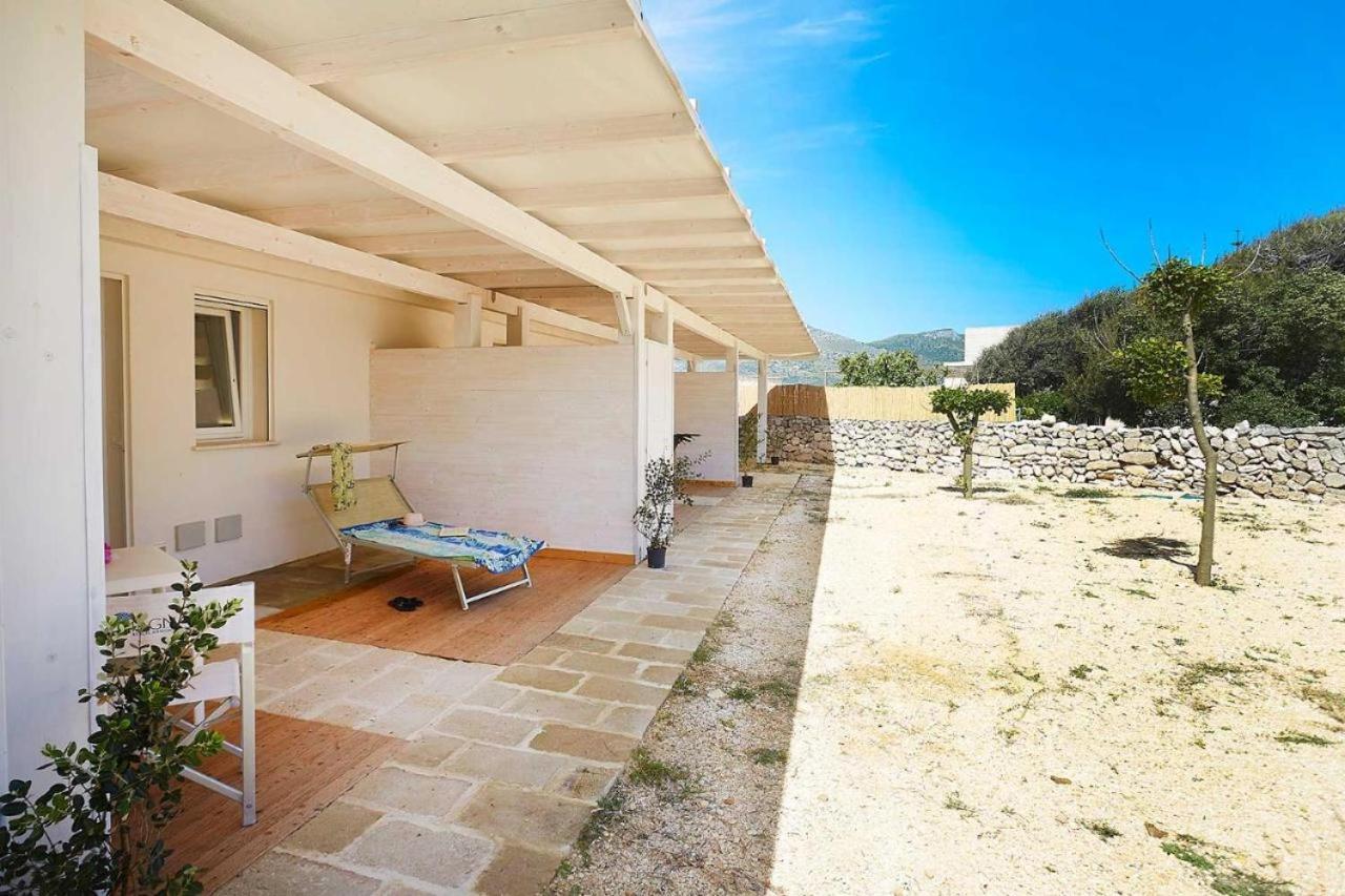 Stabilimento Lido Burrone Bed & Breakfast Favignana Exterior foto